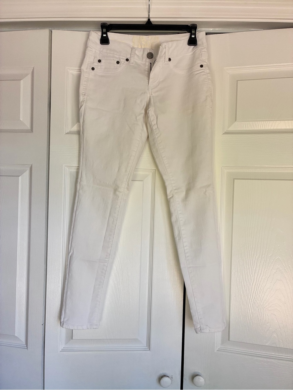 SO Women's White Skinny Jeans Slim Fit